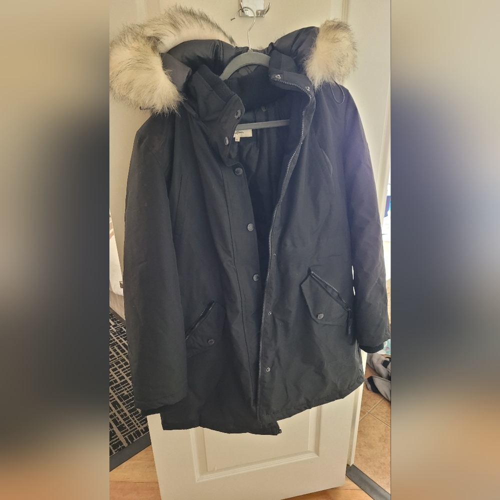 Wildflower polar expedition puffer coat NWOT